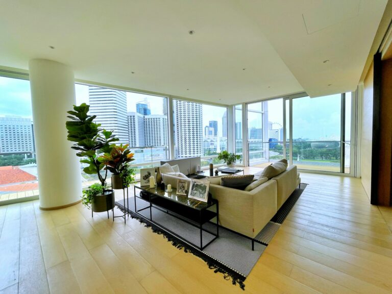 Pros and cons of click lock vinyl flooring
