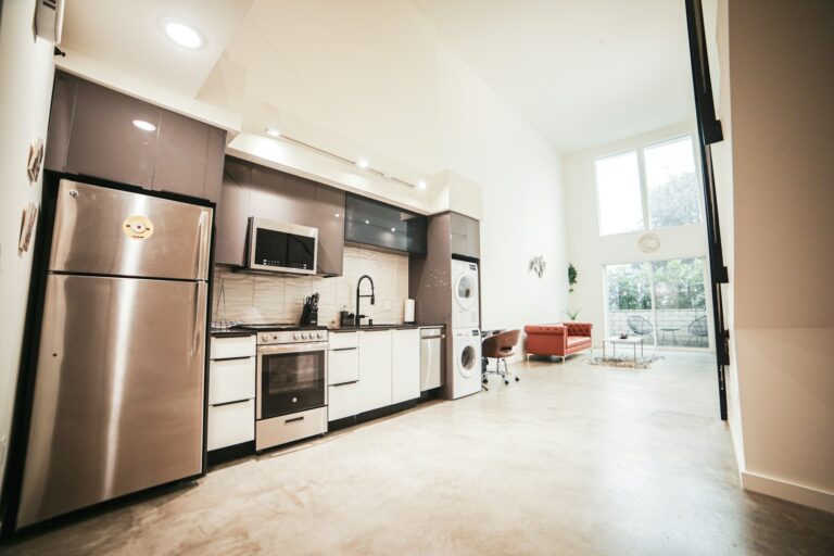 Can Scratches On Laminate Flooring Be Repaired