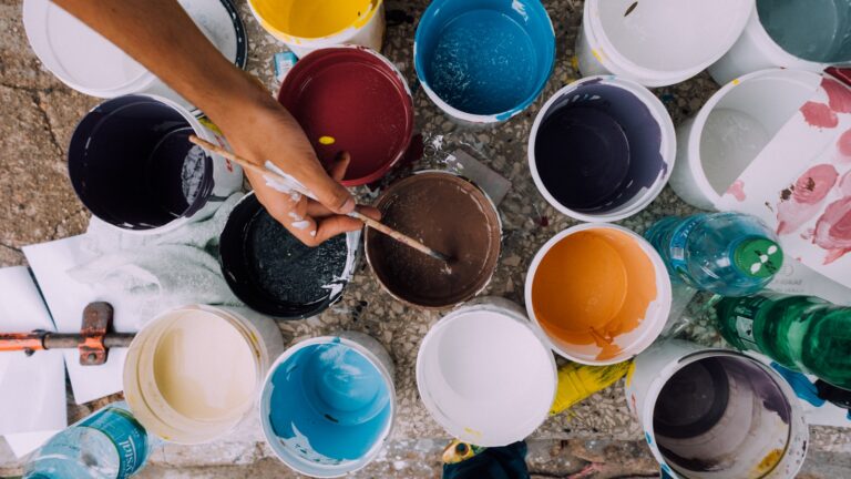Can You Paint Laminate Flooring
